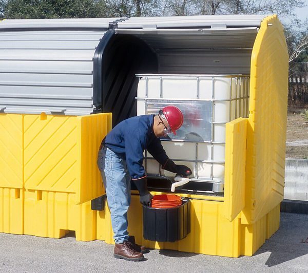 Twin IBC spill pallet hardtop
